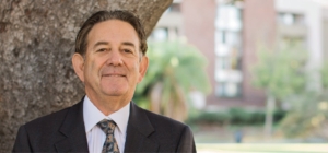 Ross J Schwartz